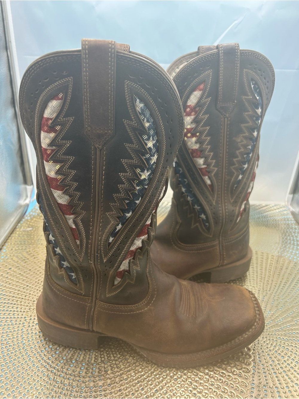 Ariat men 7.5 patriotic Ventek cowboy boots